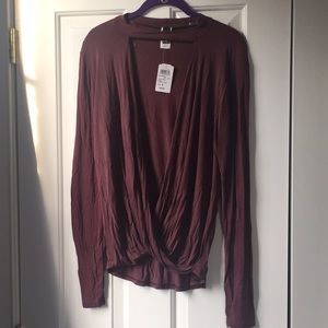 Windsor Tops - Windsor Plunging-v wrap top Windsor Tops - Windsor Plunging-v wrap top